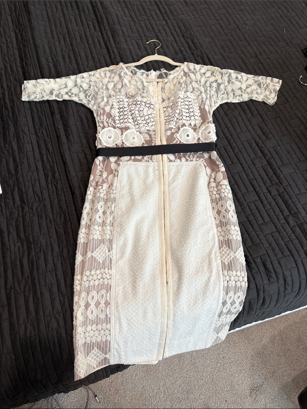 Anthropologie Byron Lars Beguile Carissima Lace Sheath Dress Ivory Black Trim